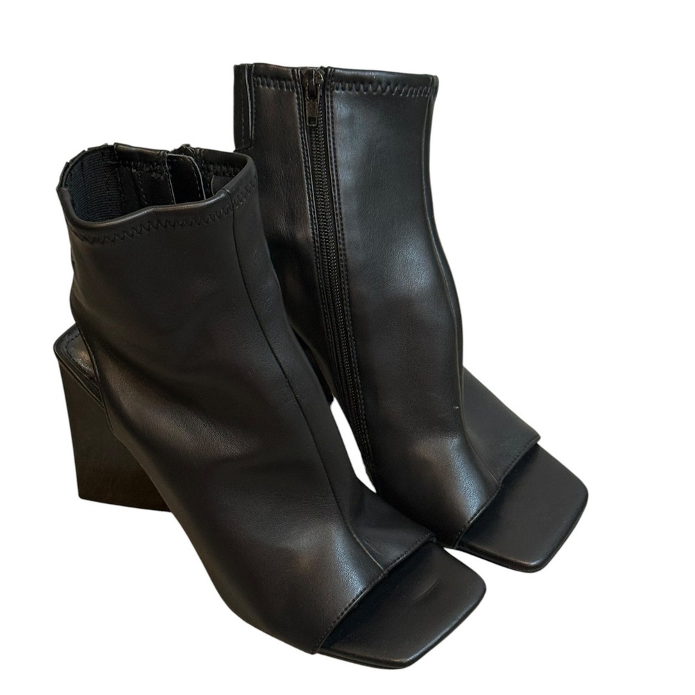 Steve Madden Transfer Black Square Peep Toe Block Heel Booties Womens 8.5M